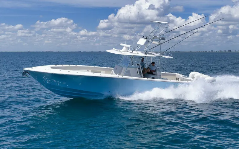 Slide: The Image of SeaVee 390 2020 - 52