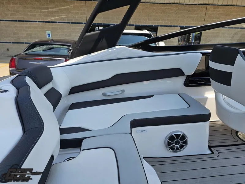Slide: The Image of 2022 Yamaha Boats 195S interior with sleek seating and modern design. - 42