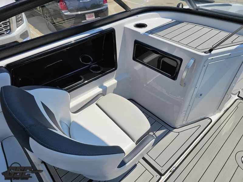 Slide: The Image of Yamaha 195S 2022 - 56