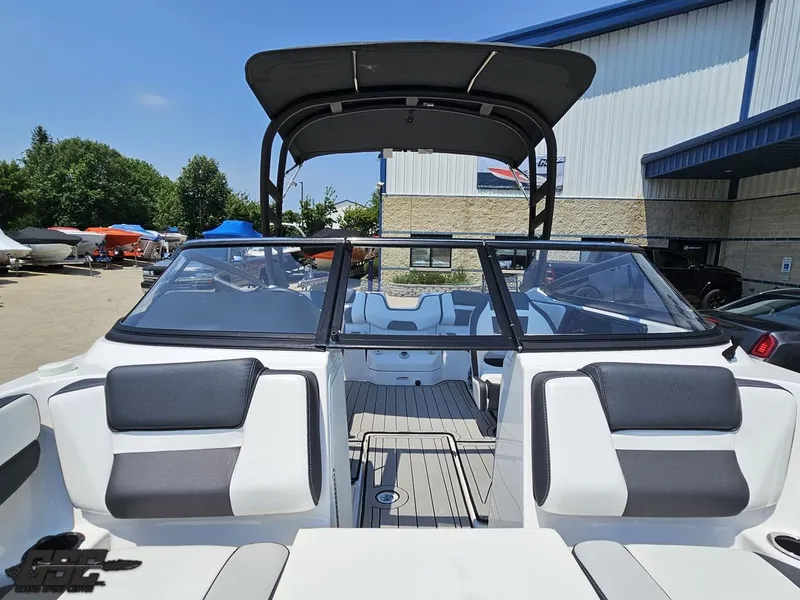 Slide: The Image of Yamaha 195S 2022 - 74