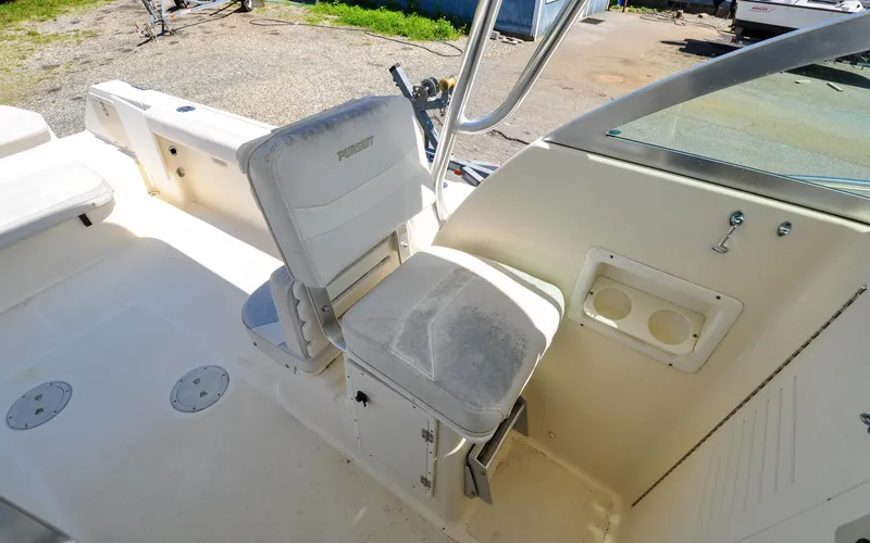 Slide: The Image of Pursuit 2470 - Miss Fritz - 41