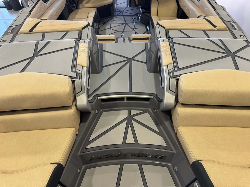 Slide: The Image of Nautique Super Air Nautique G23 Paragon 2026 - 10