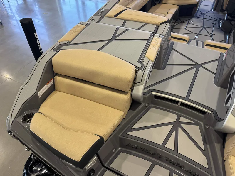 Slide: The Image of Nautique Super Air Nautique G23 Paragon 2026 - 12