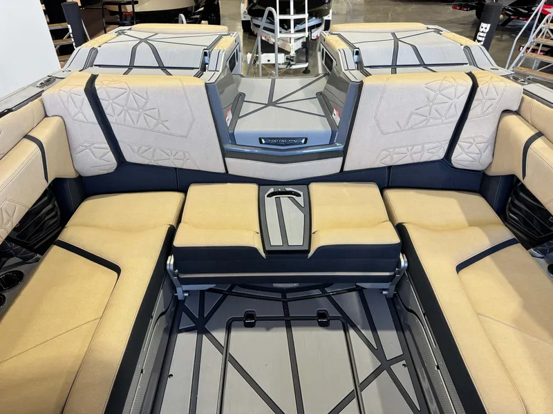 Slide: The Image of Nautique Super Air Nautique G23 Paragon 2026 - 30