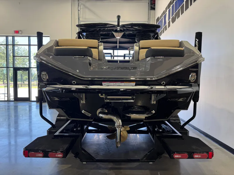 Slide: The Image of Nautique Super Air Nautique G23 Paragon 2026 - 6