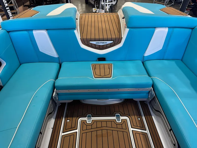 Slide: The Image of Nautique Super Air Nautique G23 2018 - 26