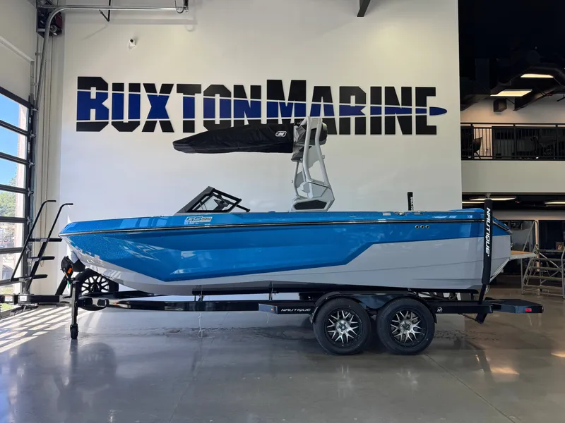 Slide: The Image of Nautique Super Air Nautique GS22 2026 - 3