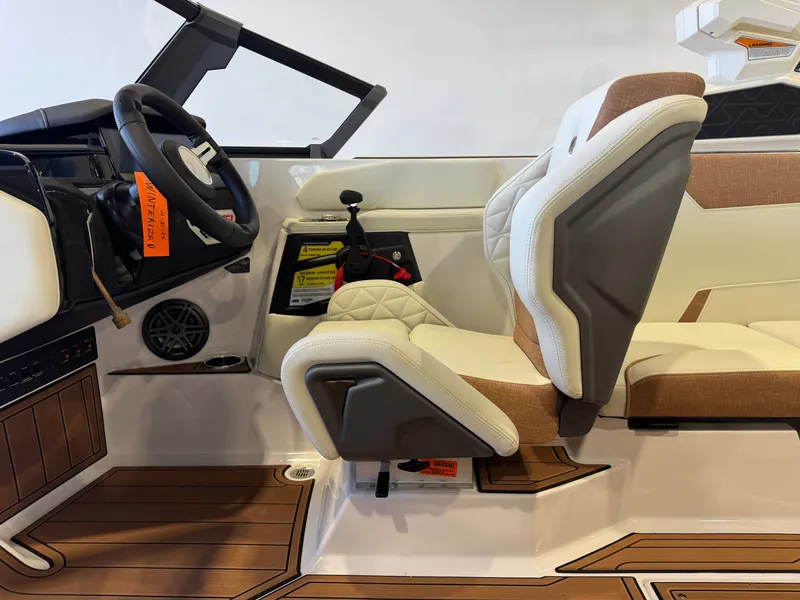 Slide: The Image of Nautique Super Air Nautique GS24 2026 - 22