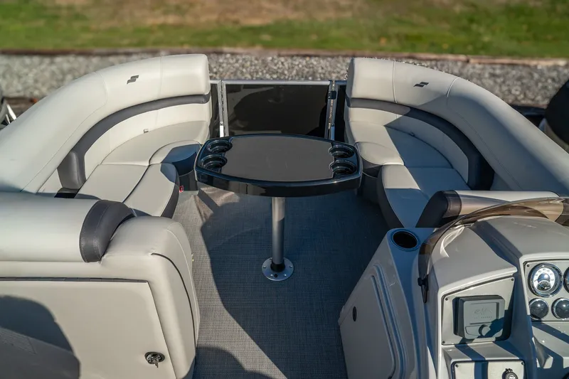 Slide: The Image of Starcraft EX20 Q DH - Tritoon 2026 - 10