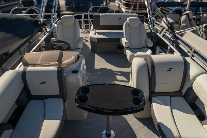 Slide: The Image of Starcraft EX20 Q DH - Tritoon 2026 - 11