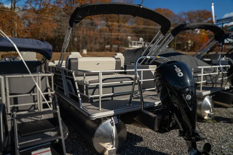 Slide: The Image of Starcraft EX20 Q DH - Tritoon 2026 - 8