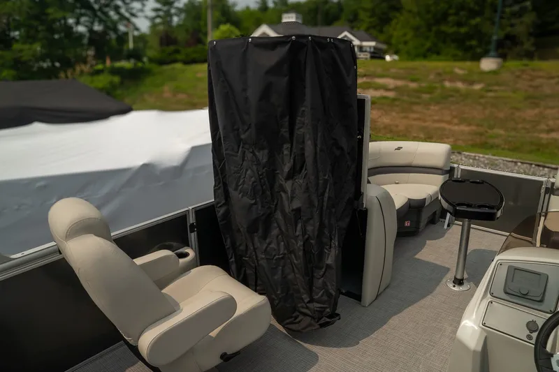 Slide: The Image of Starcraft EX22 Q DH 2026 - 16