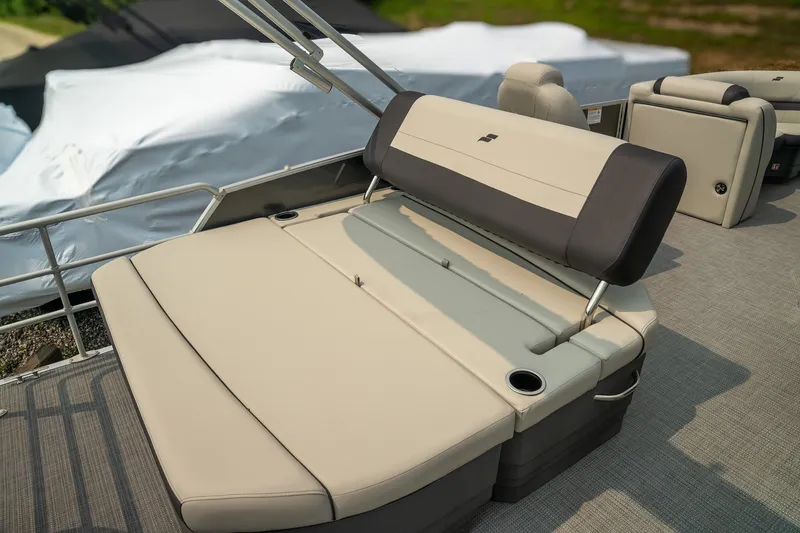 Slide: The Image of Starcraft EX22 Q DH 2026 - 19