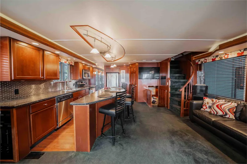 Slide: The Image of Monticello Houseboat 2008 - 53