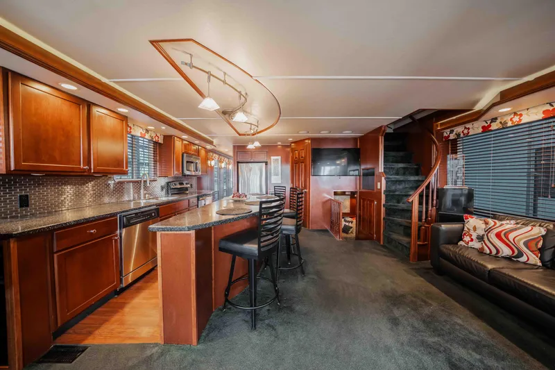 Slide: The Image of Monticello Houseboat 2008 - 54