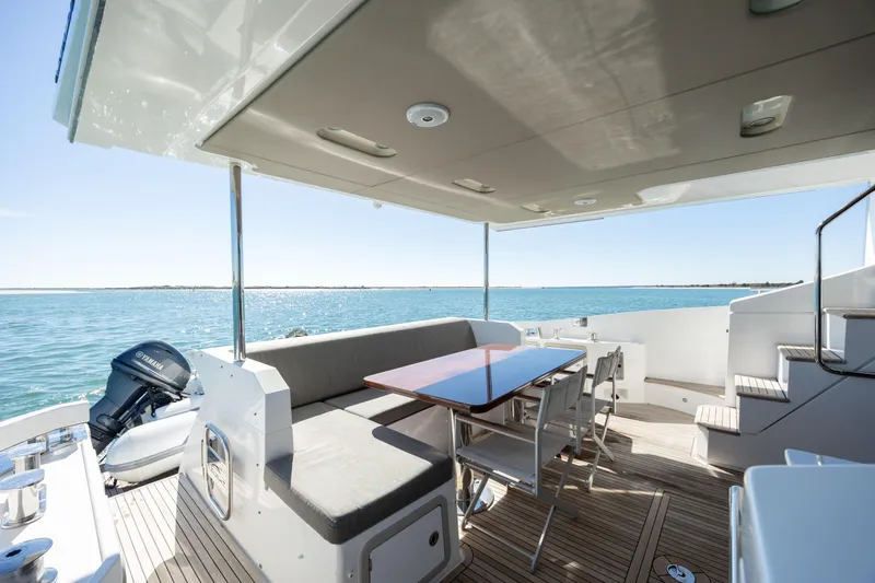 Slide: The Image of Azimut 66 FLY 2019 - 61