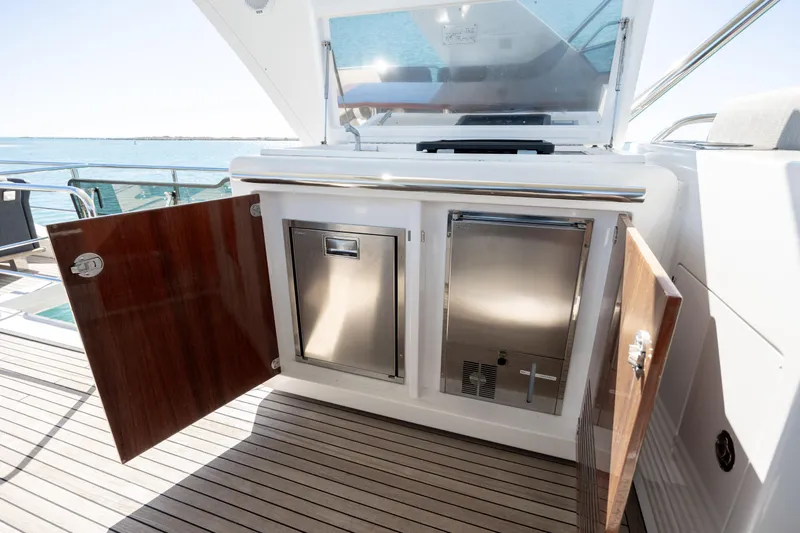 Slide: The Image of Azimut 66 FLY 2019 - 70