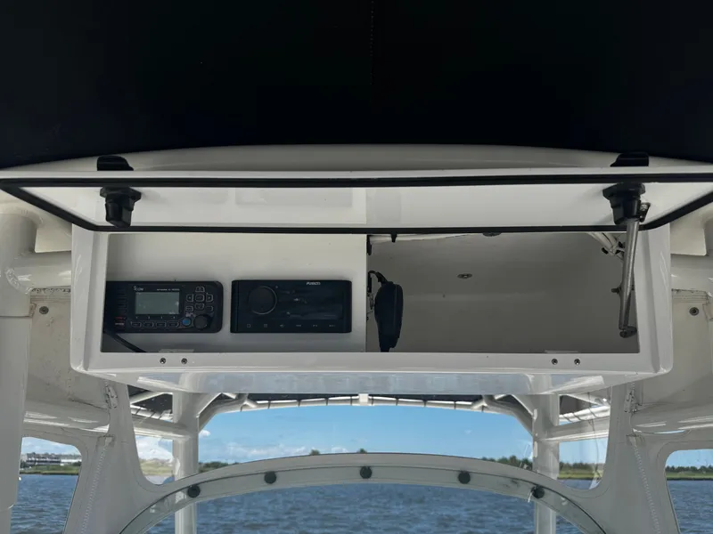 Slide: The Image of Edgewater 318CC 2007 - 22