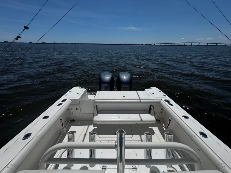 Slide: The Image of Edgewater 318CC 2007 - 30