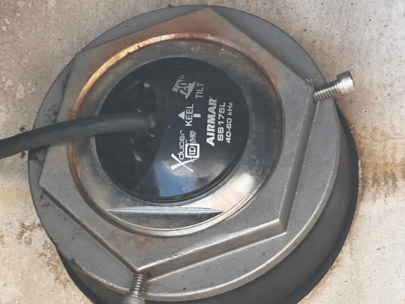 Slide: The Image of Edgewater 318CC 2007 - 44