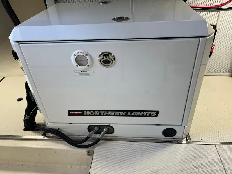 Slide: The Image of Helmsman Trawlers 43E PILOTHOUSE 2025 - 50