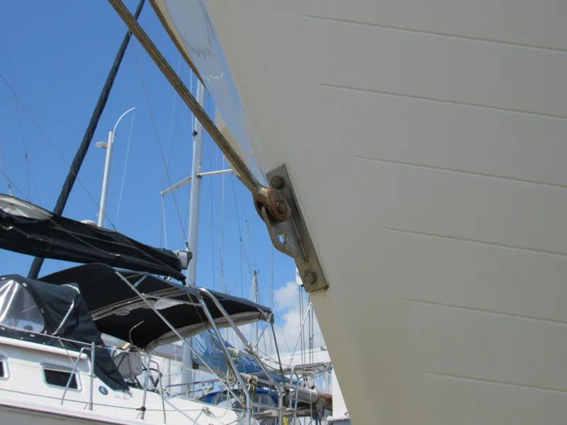 Slide: The Image of Island Trader 40 Motor Sailor 1982 - 66