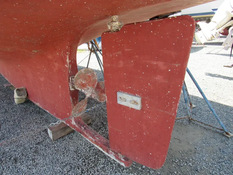 Slide: The Image of Island Trader 40 Motor Sailor 1982 - 89