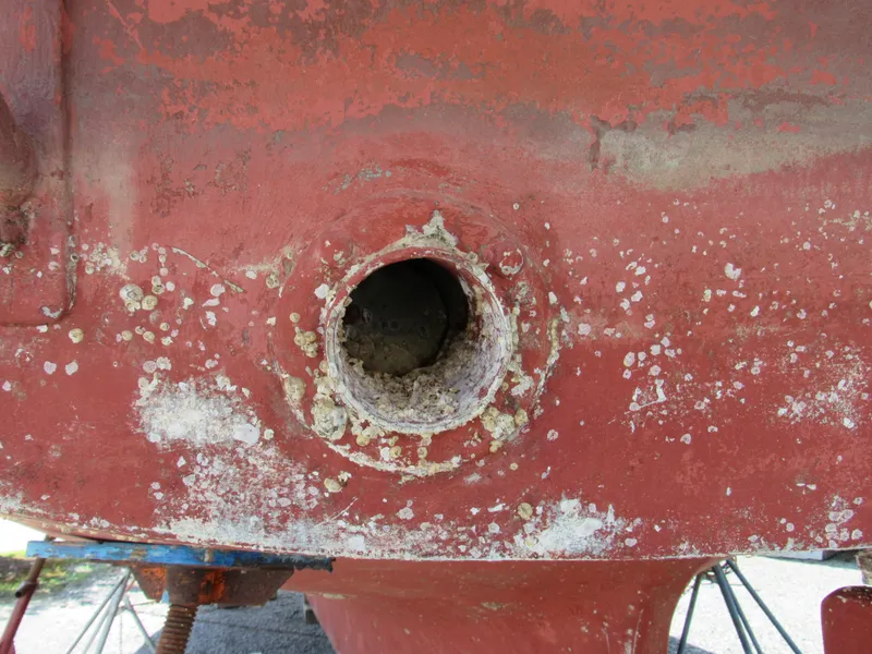 Slide: The Image of Island Trader 40 Motor Sailor 1982 - 90