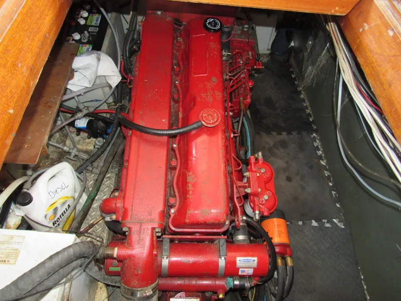 Slide: The Image of Island Trader 40 Motor Sailor 1982 - 96