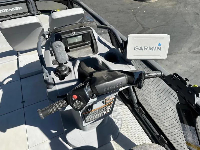 Slide: The Image of Sea-Doo Switch Sport 21 2022 - 14