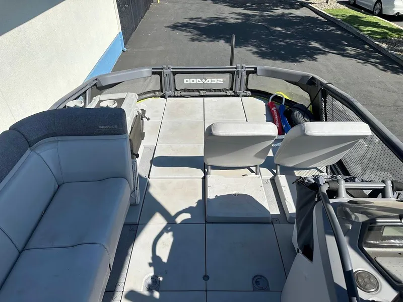 Slide: The Image of Sea-Doo Switch Sport 21 2022 - 16