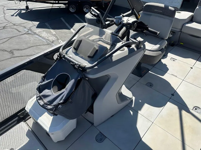 Slide: The Image of Sea-Doo Switch Sport 21 2022 - 8