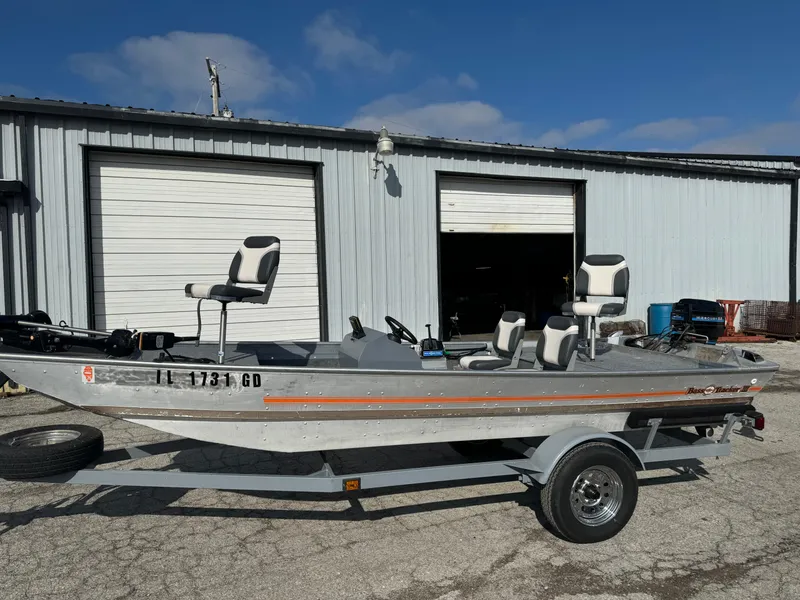 Slide: The Image of Bass Tracker III 1980 - 9