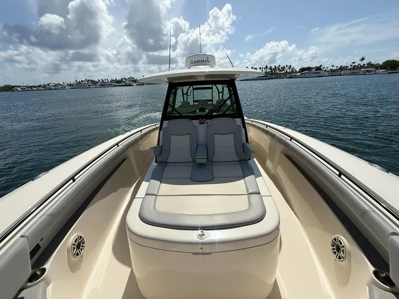 Slide: The Image of Scout 380 LXF 2020 - 60