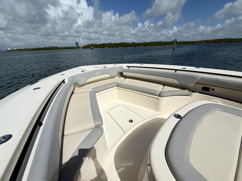 Slide: The Image of Scout 380 LXF 2020 - 61