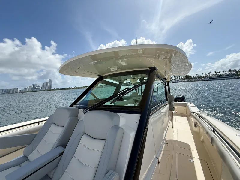 Slide: The Image of Scout 380 LXF 2020 - 63