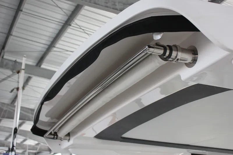 Slide: The Image of Regal 33 XO 2021 - 78