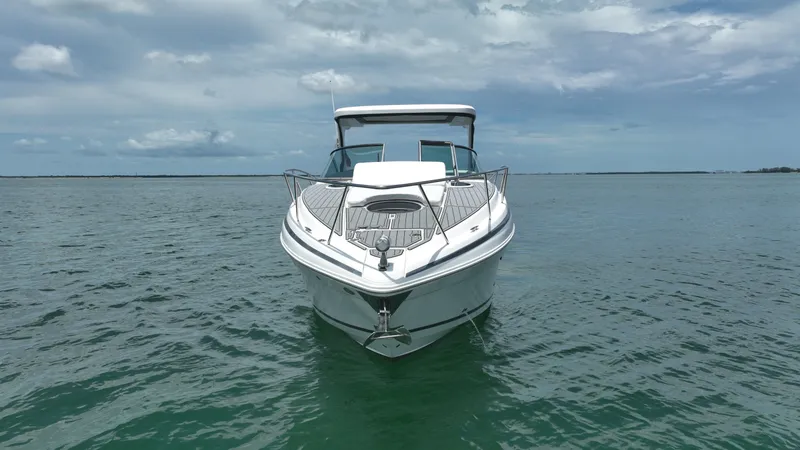 Slide: The Image of Regal 33 XO 2021 - 92