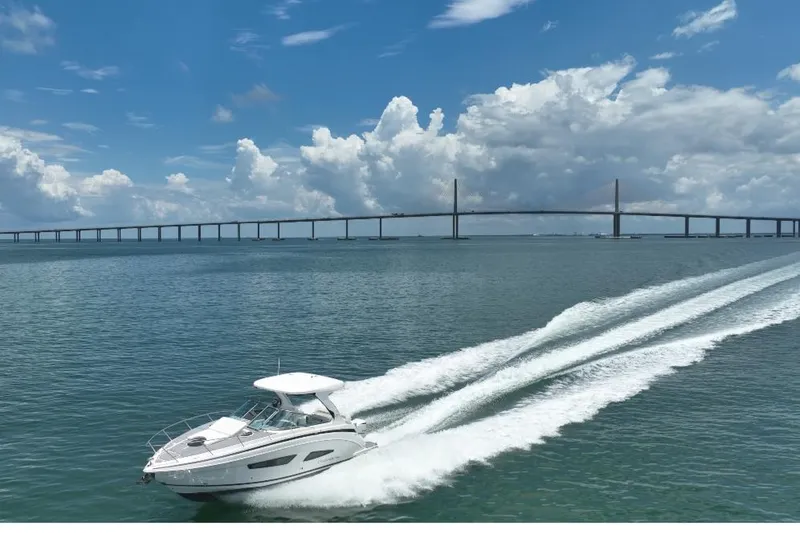 Slide: The Image of Regal 33 XO 2021 - 98