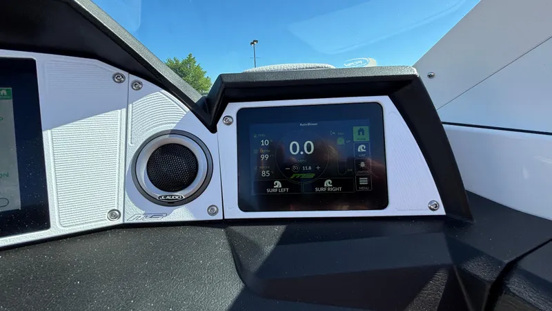 Slide: The Image of Dashboard of 2025 MB B52 25 Alpha boat with touchscreen and speaker. - 11
