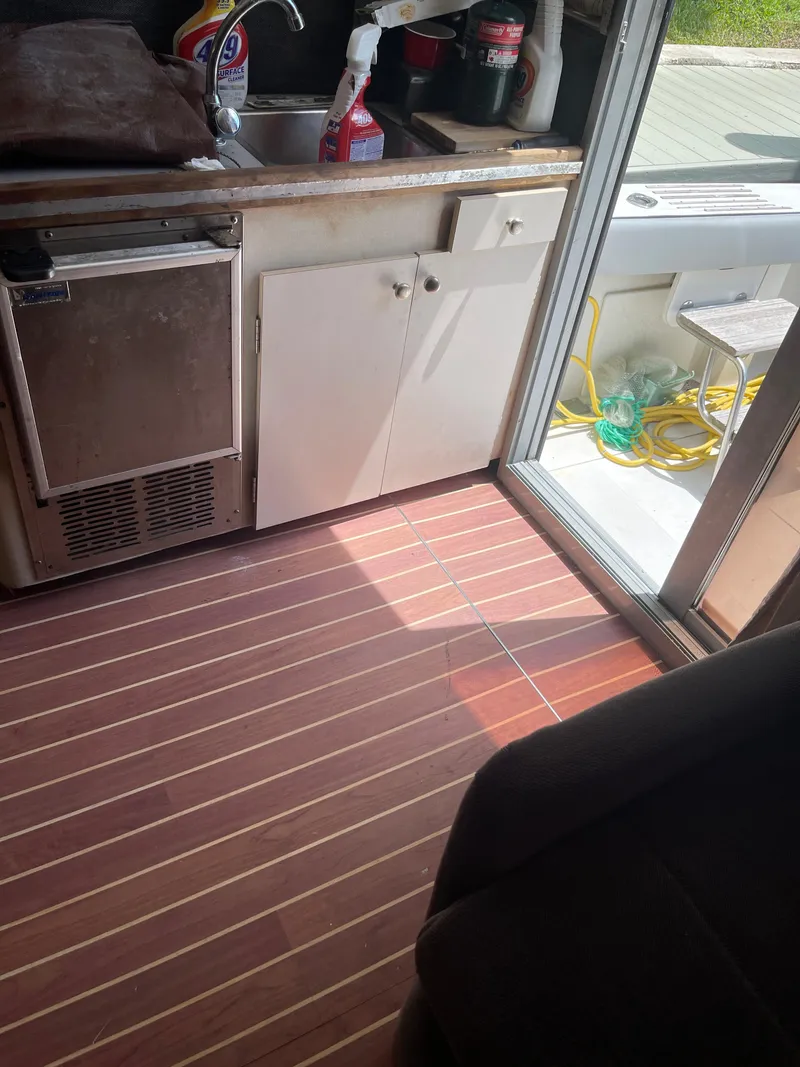 Slide: The Image of 40 Trojan 12 Meter Convertible - 30