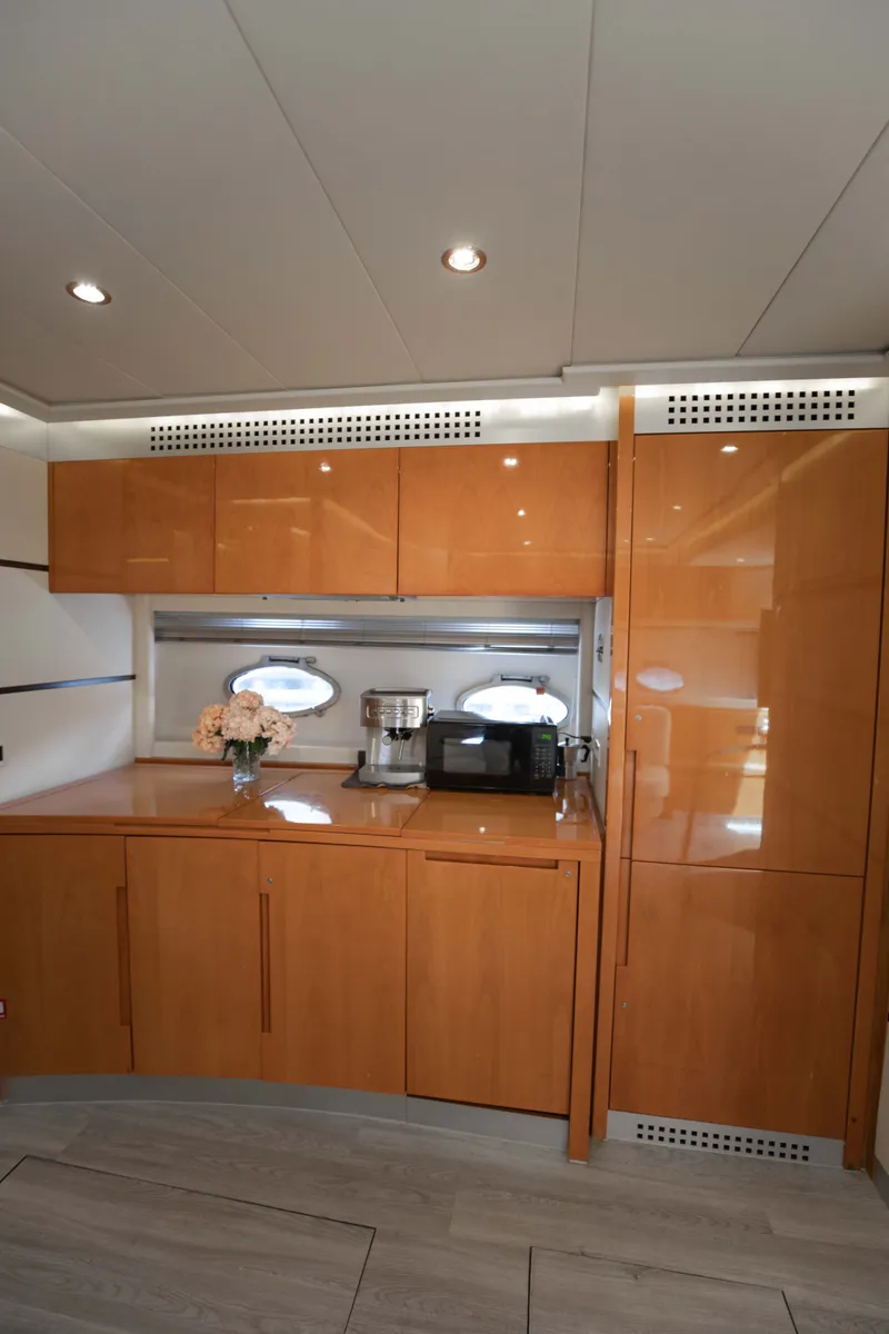 Slide: The Image of Pershing 62' 2008 - 13