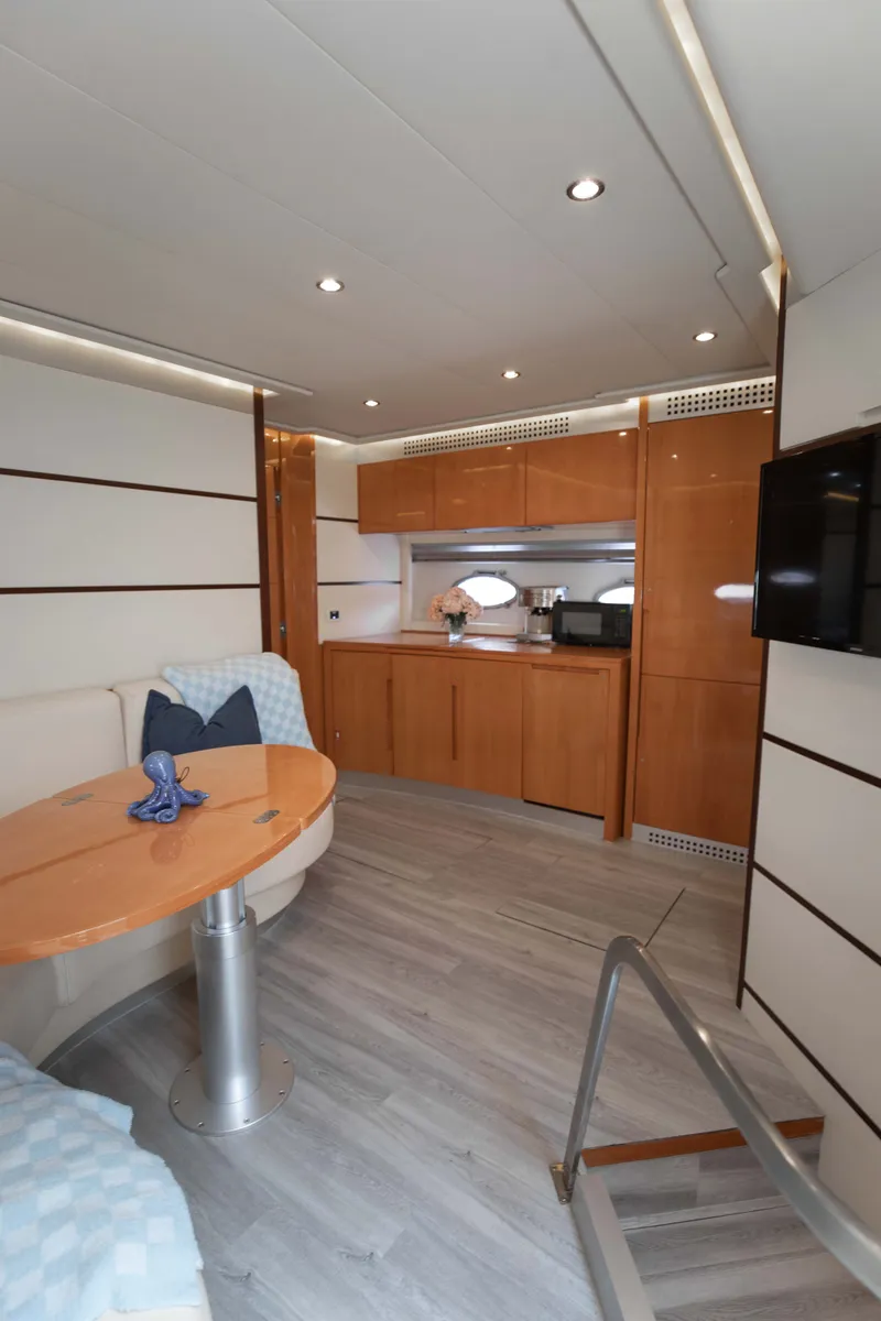 Slide: The Image of Pershing 62' 2008 - 14