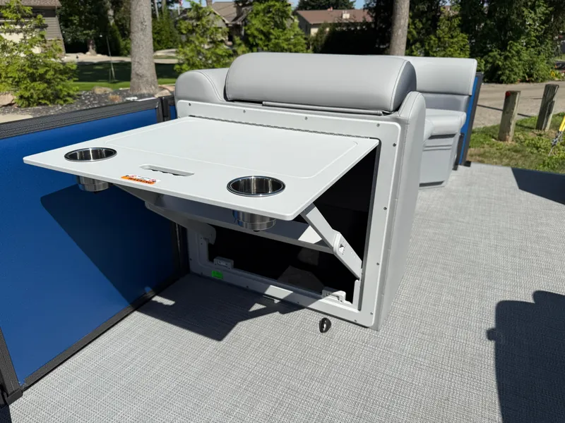 Slide: The Image of 2026 Bentley Pontoons Legacy 243 Swingback Dual Capt. with foldable table and cup holders. - 21