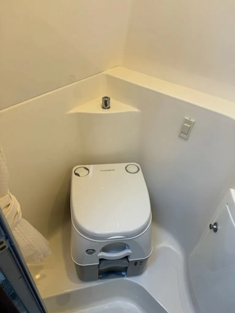 Slide: The Image of Regal 26 Express 2018 - 9