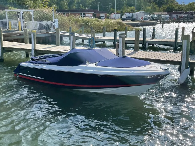 Slide: The Image of Chris-Craft 22 LAUNCH 2005 - 12