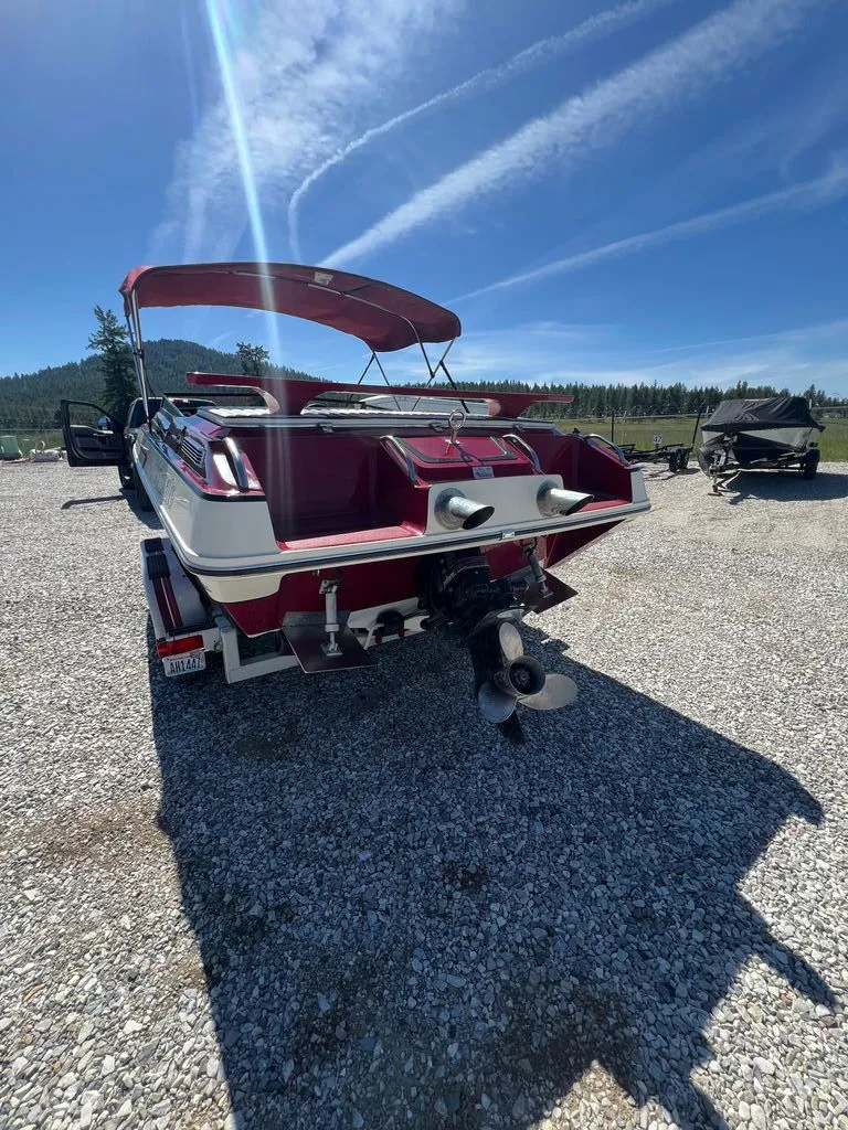 Slide: The Image of Checkmate Vision 221 Magnum 1988 - 10