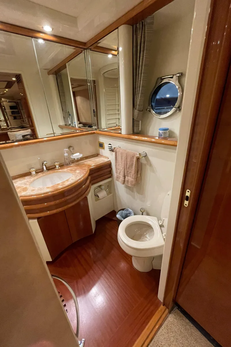 Slide: The Image of Azimut 74 2004 - 103