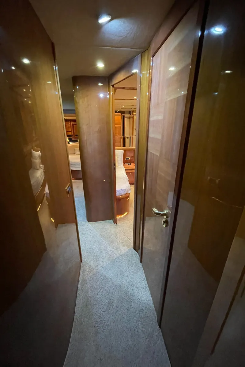 Slide: The Image of Azimut 74 2004 - 110