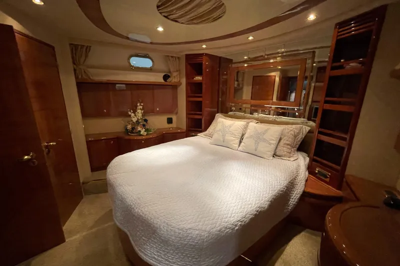 Slide: The Image of Azimut 74 2004 - 113